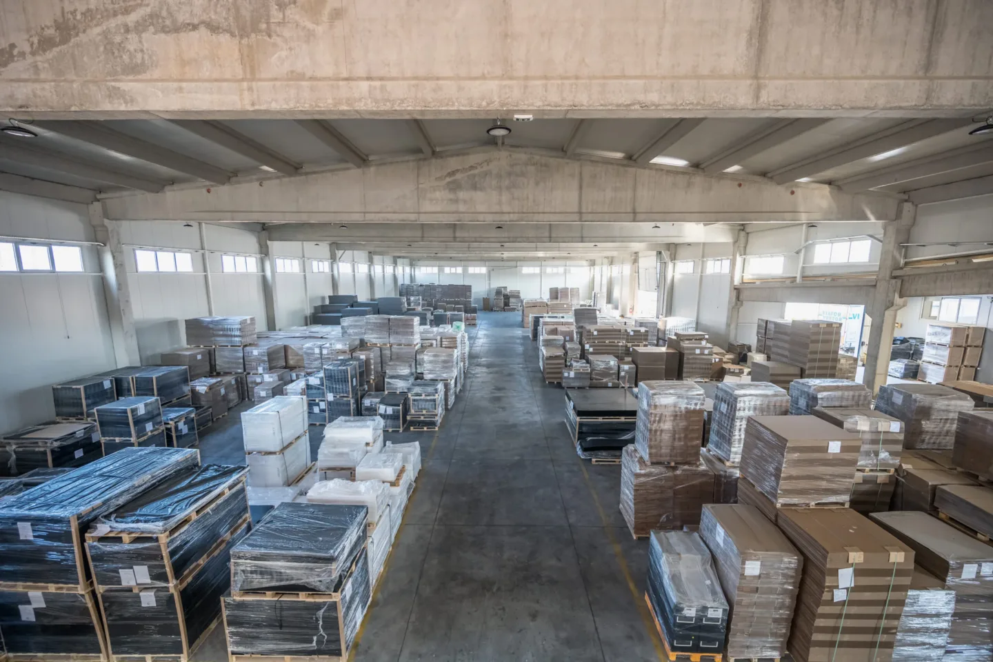 Lorenaprom finished goods warehouse